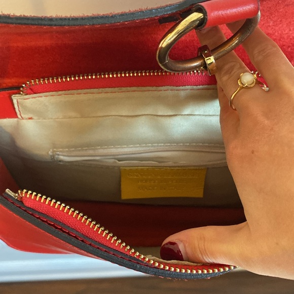Red leather purse - Picture 4 of 5